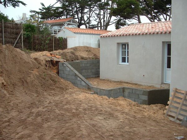 Muret de soutennement en cours de travaux